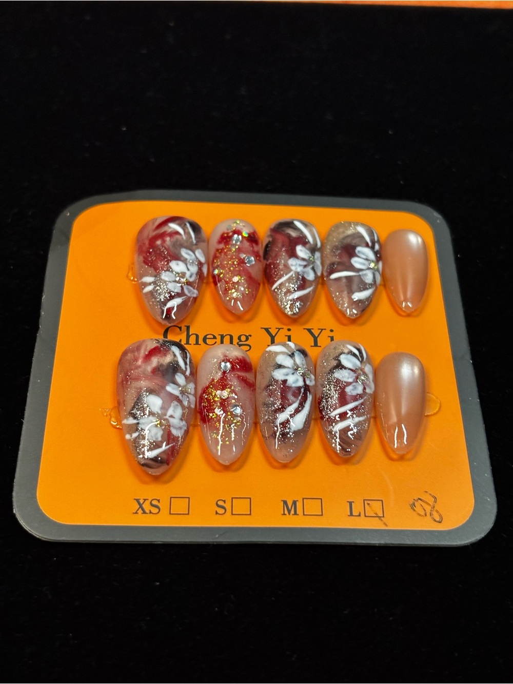 Red Floral Press-On Nail Set